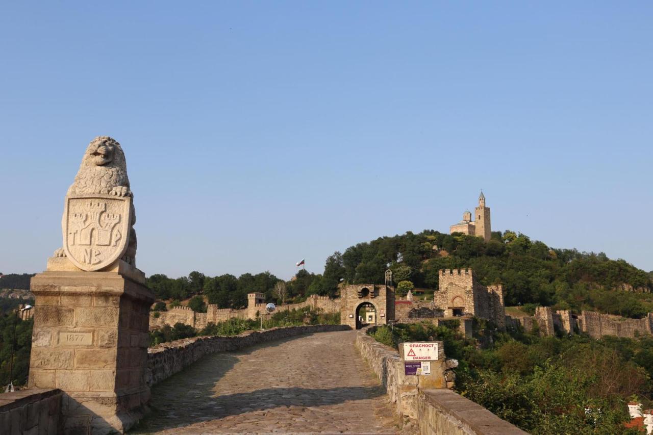 Tsarevets Apartament-Veliko Tarnovo Luaran gambar